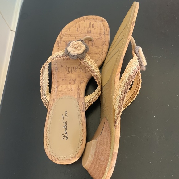Limited Too Women’s Sandals. Size 7 - Picture 2 of 6